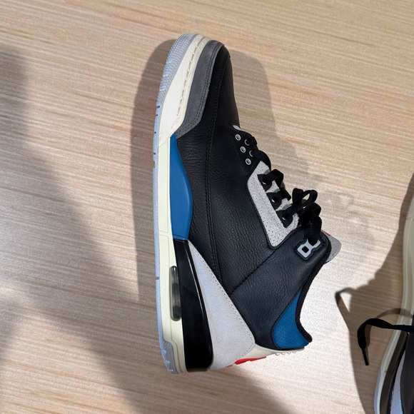 Jordan 3 Retro OG Rare Air - Picture 10 of 11